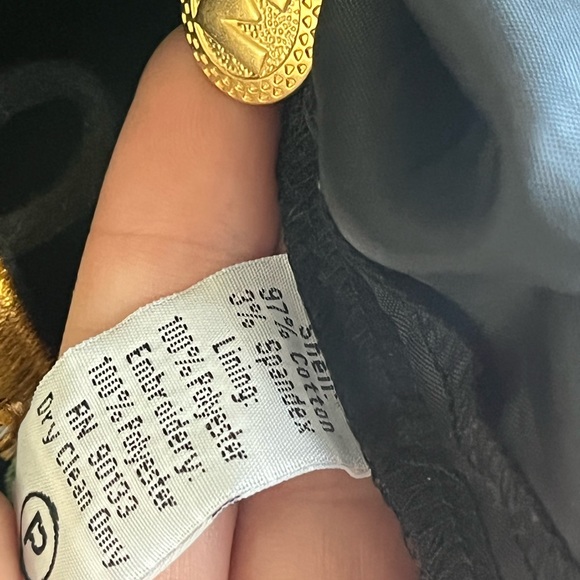 2/$50 Bob Mackie Wearable Art Jacket. Beautiful Embroidered Elephants - Picture 14 of 15